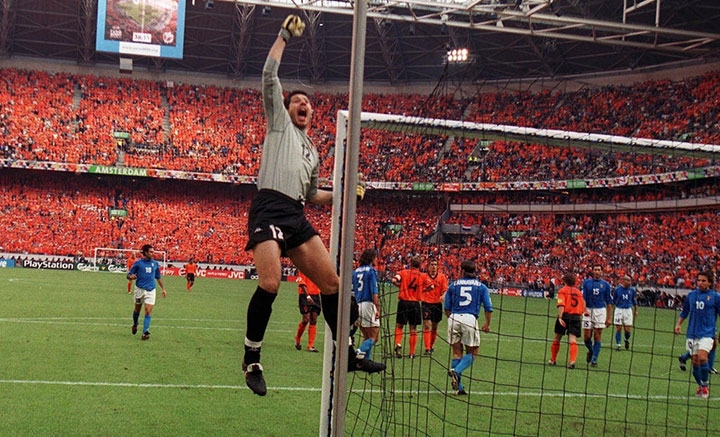 Амстердамский кошмар. Полуфинал Евро-2000 Голландия – Италия