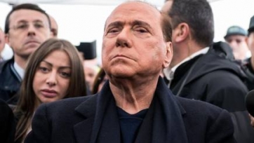 Сильвио Берлускони: «Милан» никогда не играл так плохо, как при Михайловиче»