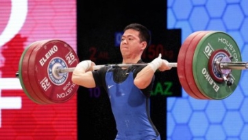 Казахстан с первой медалью на чемпионате мира по тяжелой атлетике