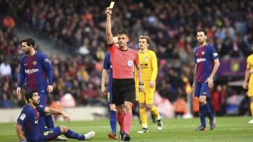 Назначен арбитр на матч «Атлетико» – «Барселона». После дерби с «Жироной» Месси отказался пожать ему руку