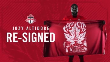 Алтидор продлил контракт с «Торонто»