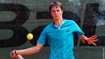 Бублик уступил в матче квалификации турнира ATP в Лионе