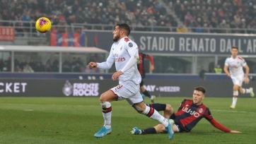 «Милан» обыграл «Болонью» в матче с двумя пенальти и автоголом