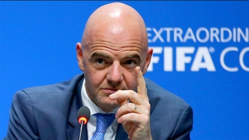 Глава ФИФА заявил о большом количестве бессмысленных матчей на уровне сборных